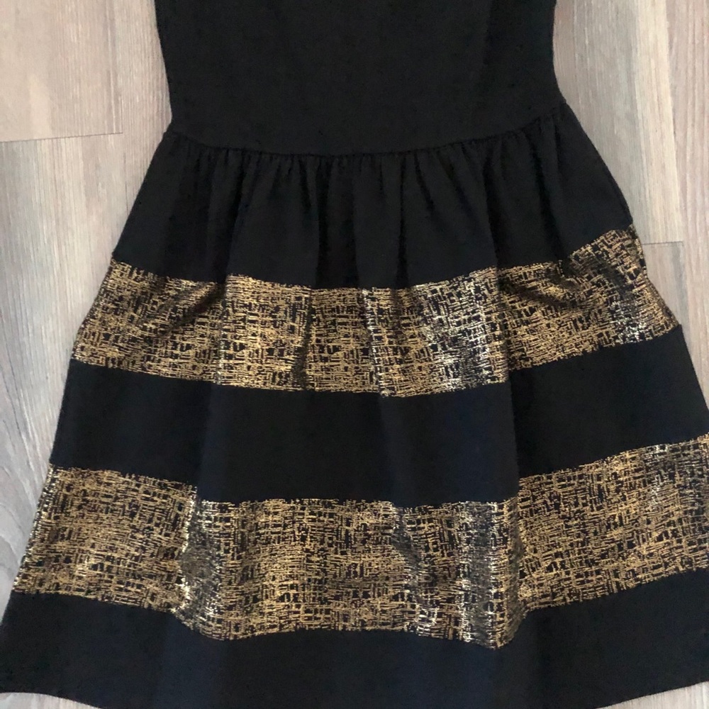 ✨ Bar III Black & Gold Fit-and-Flare Party Dress (Size M) - Picture 5 of 10